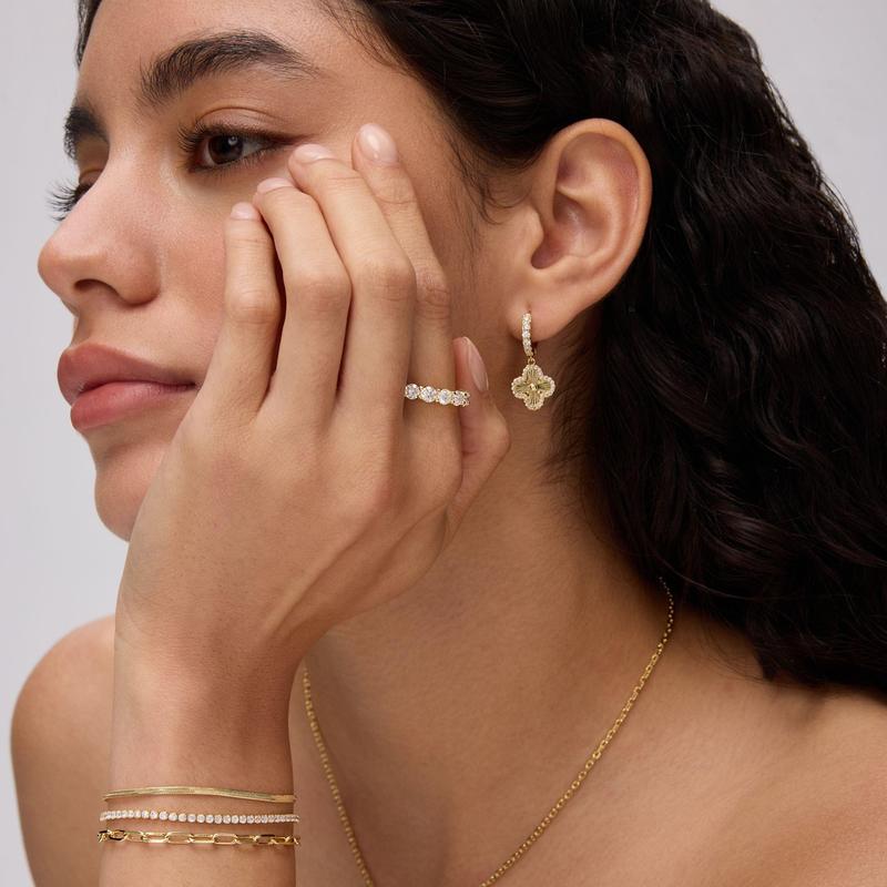 Oresa Gold Clover Earrings