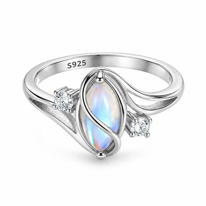 Oresa 925 Moonstone Ring